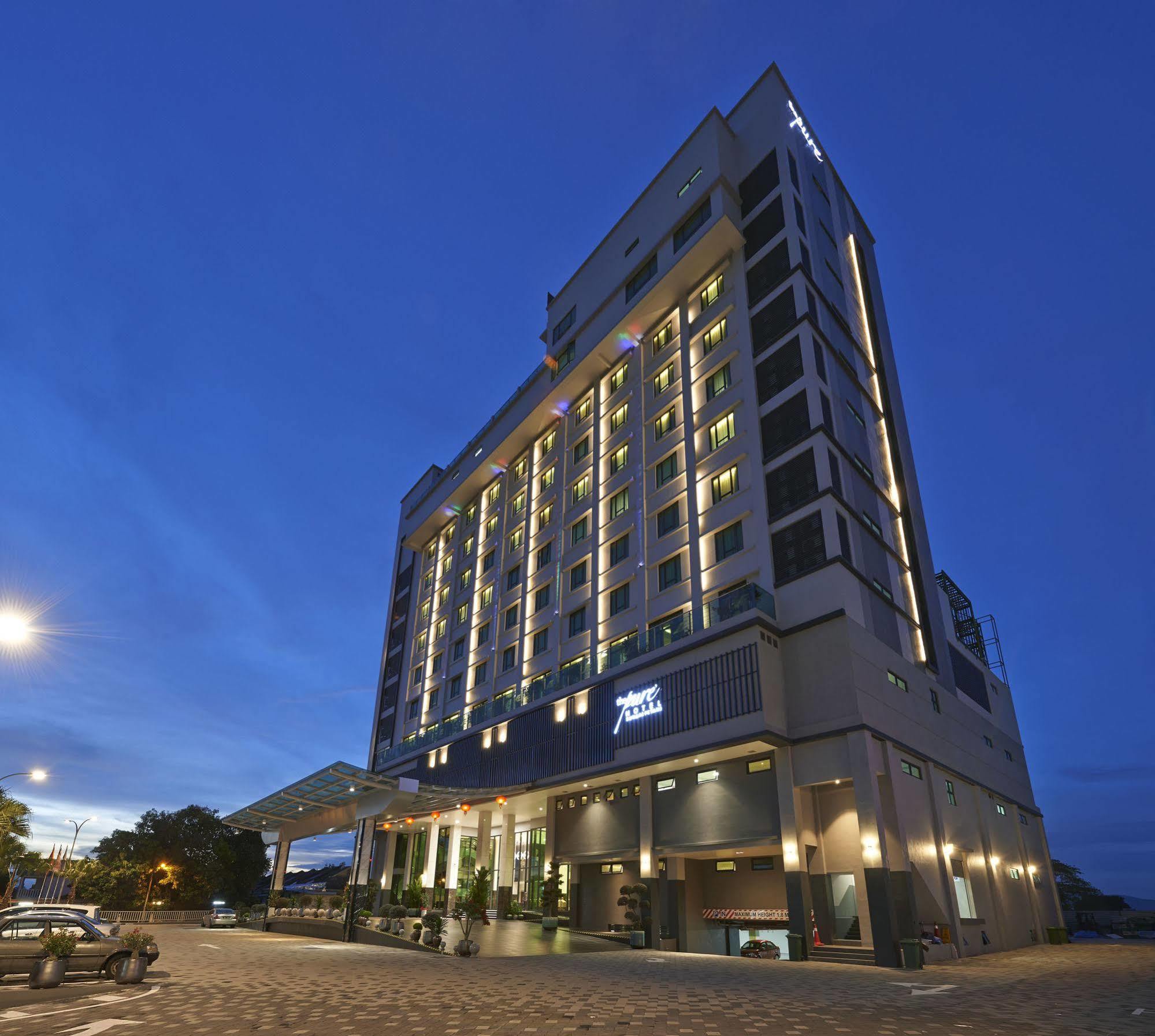 Purest Hotel Sungai Petani Exterior foto